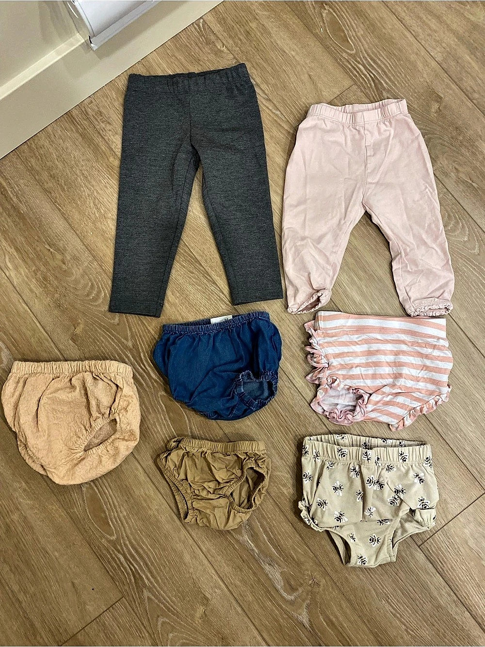 Baby shorts and pants bundle Gap Baby Bottoms Bundle Pink & Blue Baby 6-12 Month